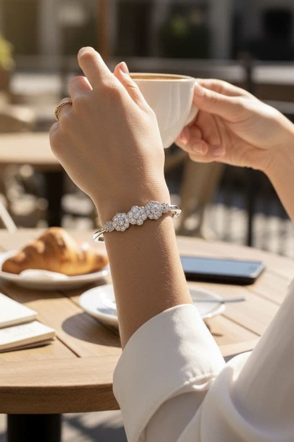 BRACELET JONC FLEURS DIAMANTS — vue 2