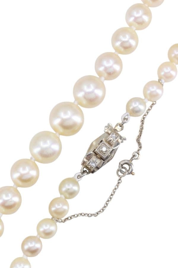 COLLIER DE PERLES EN CHUTE ART-DÉCO — vue 3