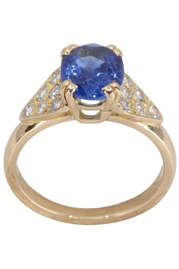 BAGUE MODERNE SAPHIR ET DIAMANTS — vue 1