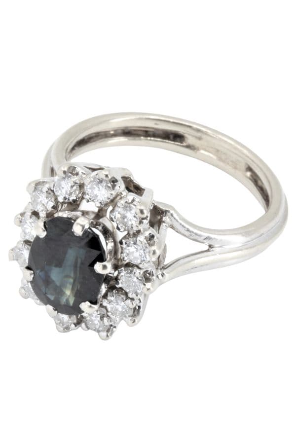 BAGUE MARGUERITE SAPHIRS ET DIAMANTS — vue 3