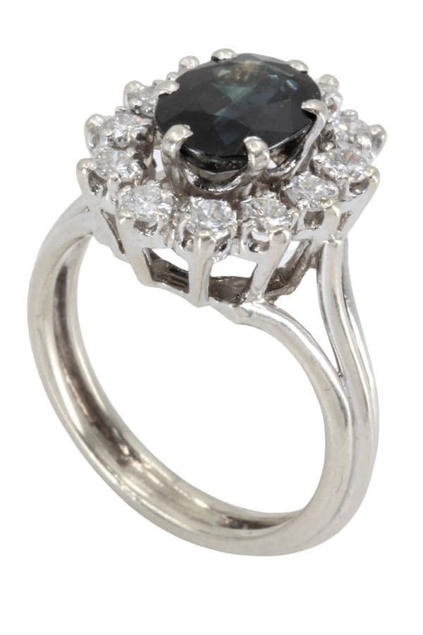 BAGUE MARGUERITE SAPHIRS ET DIAMANTS — vue 4