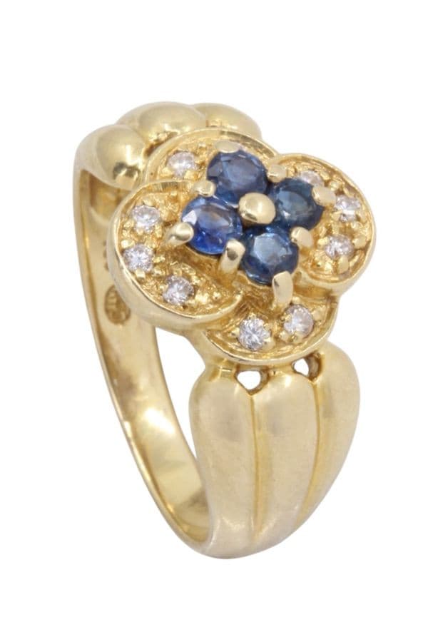 BAGUE TRÈFLE SAPHIRS ET DIAMANTS — vue 4