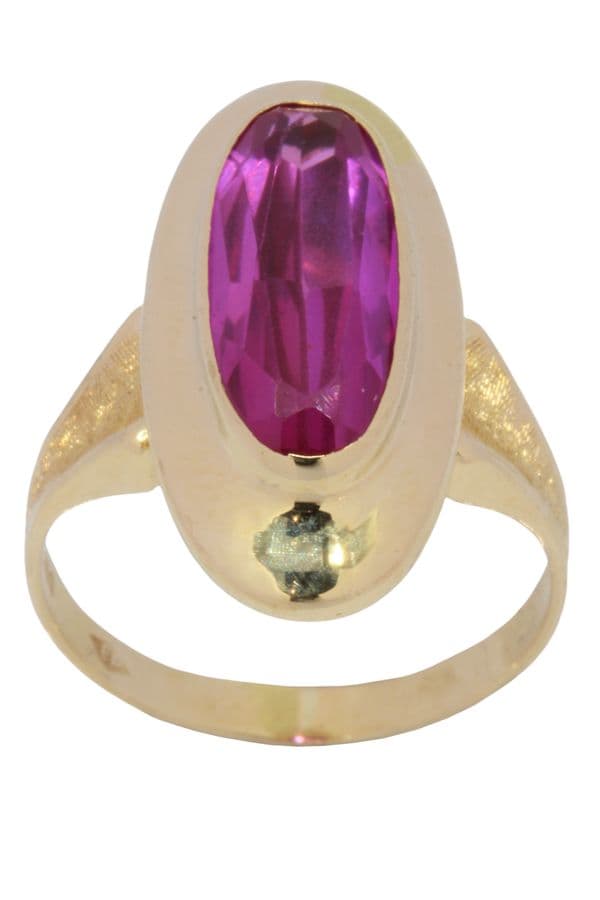 BAGUE MODERNE RUBIS — vue 3