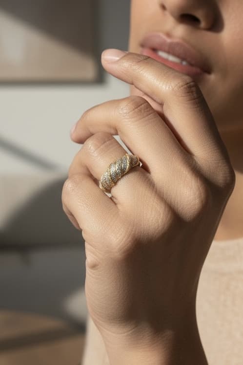 BAGUE JONC MODERNE DIAMANTS — vue 2