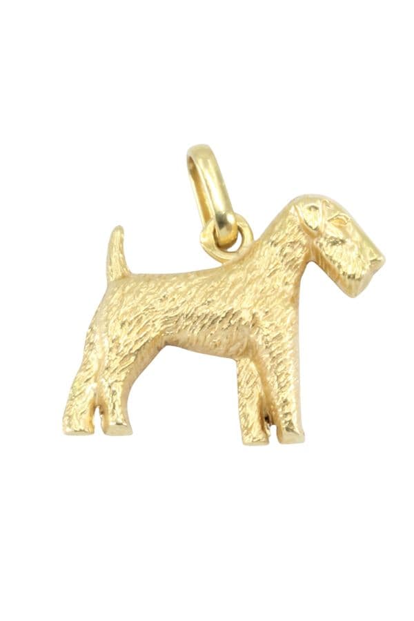 PENDENTIF CHIEN FOX TERRIER — vue 3