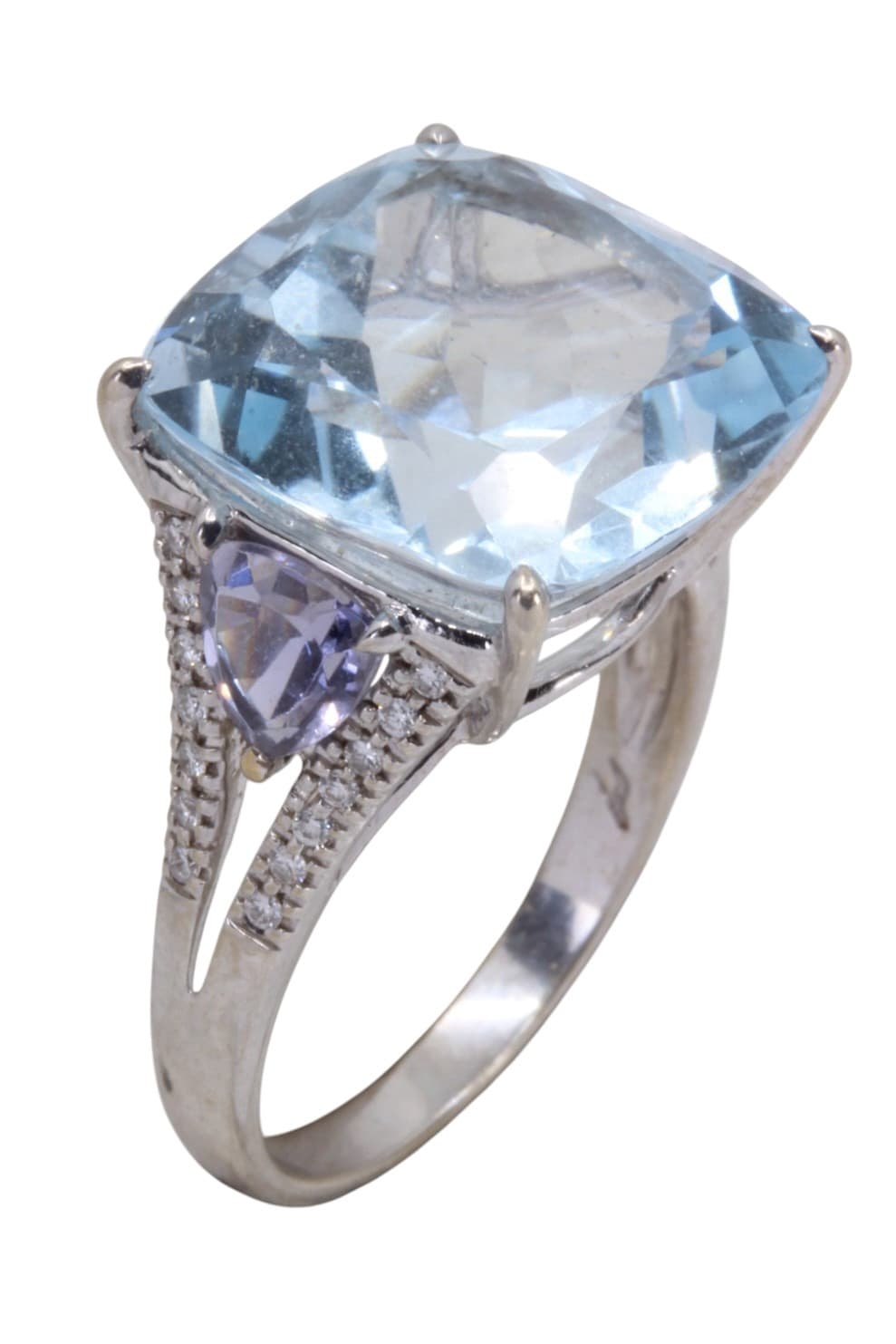 BAGUE ANCIENNE TOPAZE ET DIAMANTS — vue 5