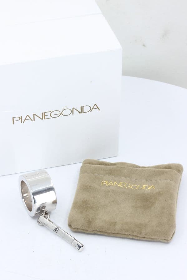 BAGUE ARGENT PIANEGONDA — vue 3
