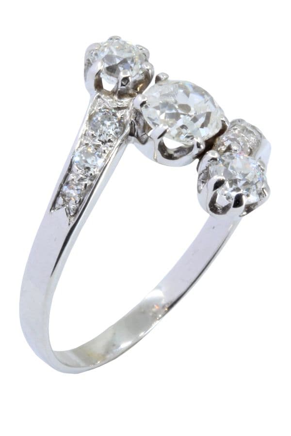 BAGUE ANCIENNE ART-DECO — vue 4