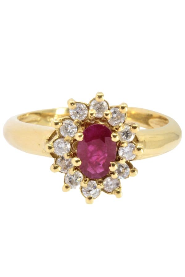BAGUE MARGUERITE RUBIS ET DIAMANTS — vue 3