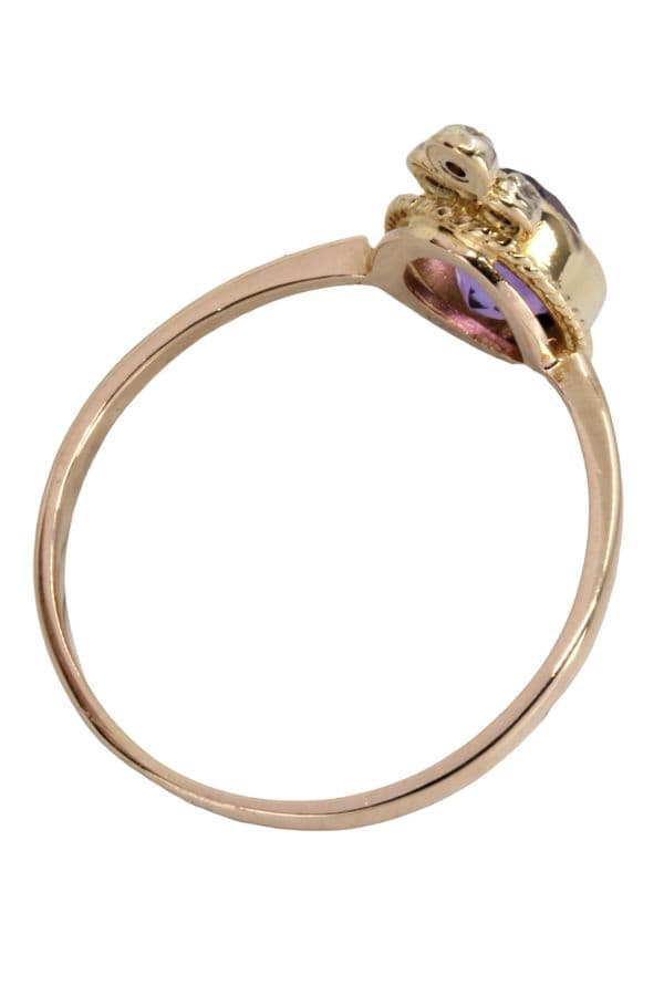 BAGUE ANCIENNE AMÉTHYSTE ET DIAMANTS — vue 6