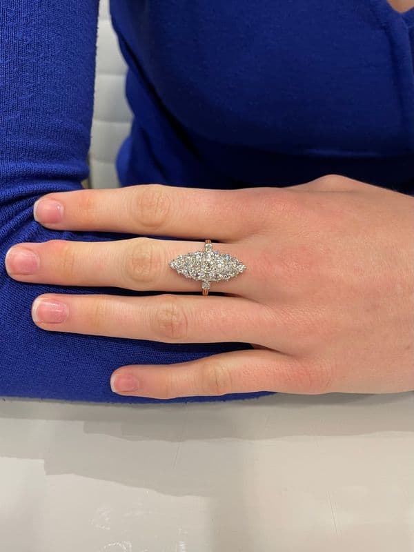BAGUE MARQUISE DIAMANTS — vue 2