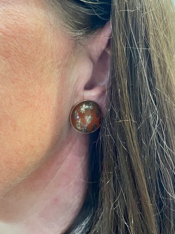 BOUCLES D'OREILLES CLIPS AMBRE ET FLEUR DE LYS — vue 2