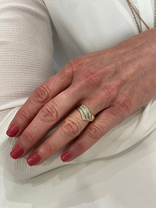 BAGUE MODERNE DIAMANTS — vue 2