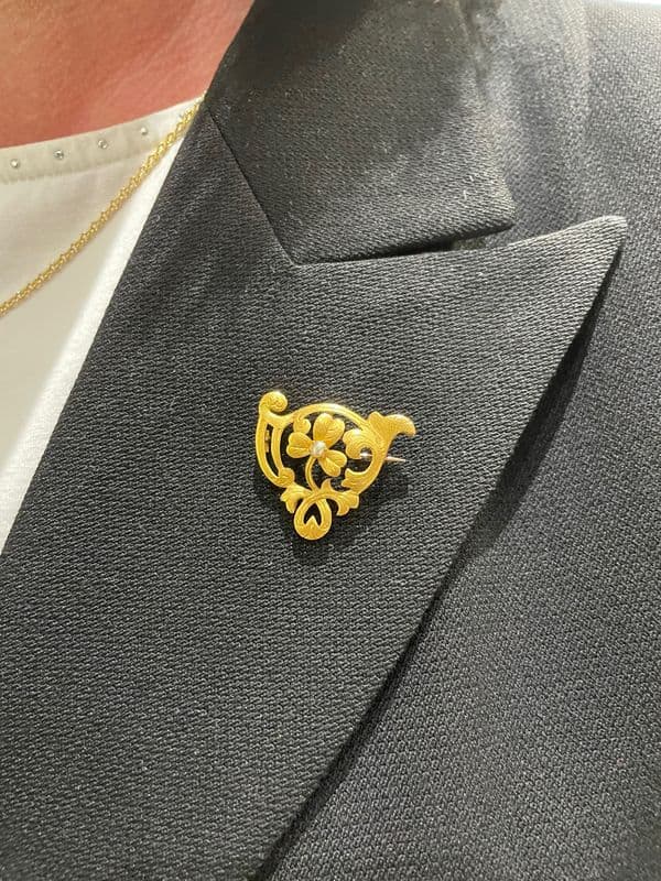 BROCHE ANCIENNE PERLE — vue 2