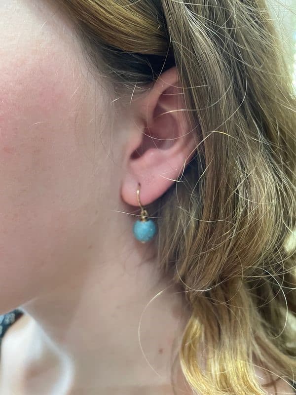 BOUCLES D'OREILLES PENDANTES TURQUOISES — vue 2