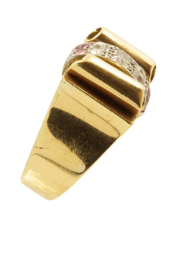 BAGUE TANK RUBIS ET DIAMANTS — vue 4