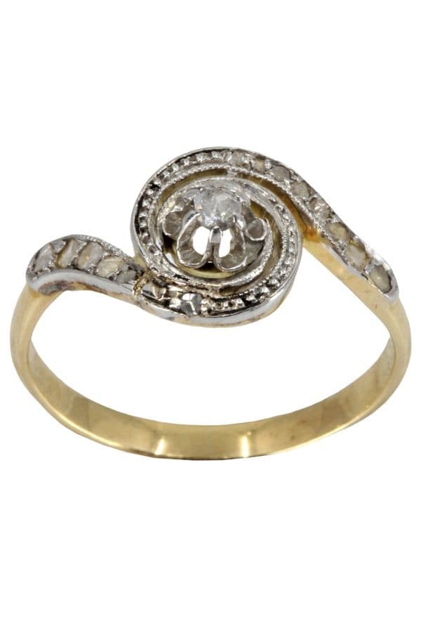 BAGUE TOURBILLON ART-NOUVEAU DIAMANTS — vue 1