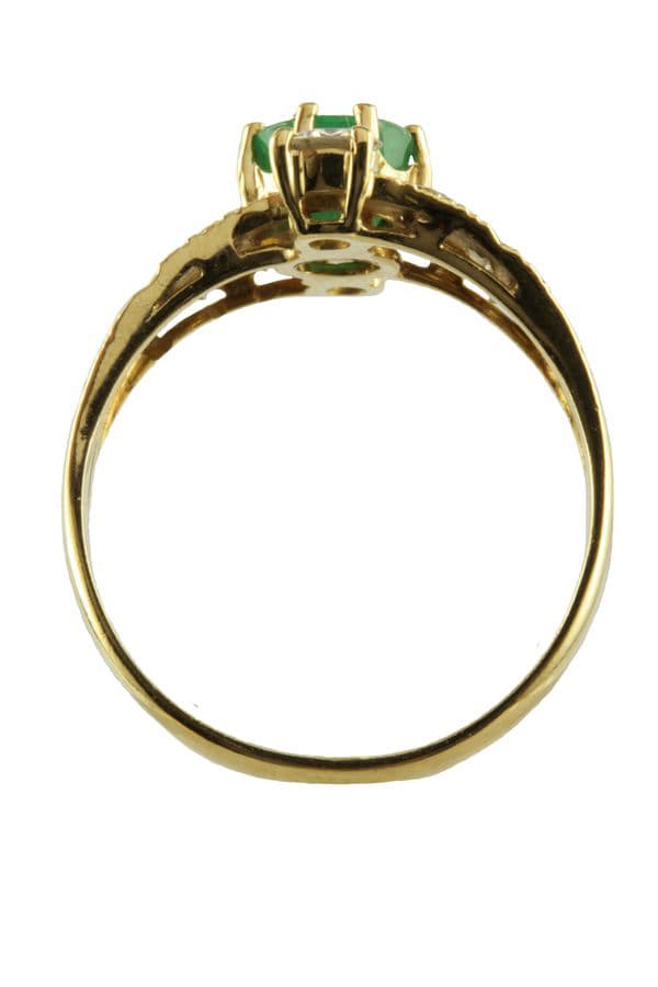 BAGUE MODERNE ÉMERAUDE ET DIAMANTS — vue 6