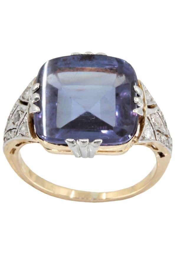 BAGUE ART-DÉCO SAPHIR VIOLET ET DIAMANTS — vue 1