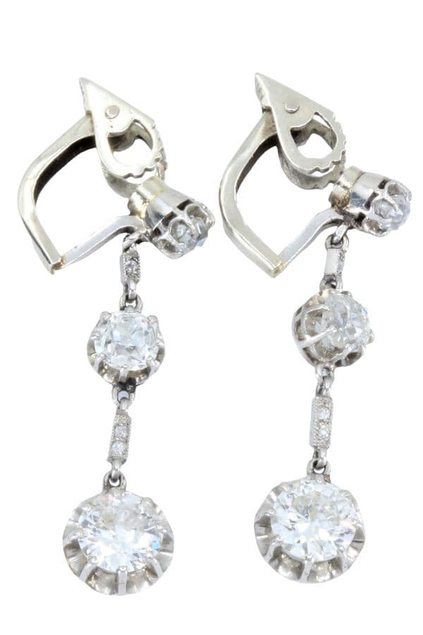 BOUCLES D'OREILLES PENDANTES DIAMANTS ART DÉCO — vue 3