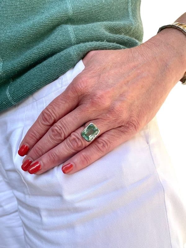 BAGUE MODERNE TOPAZE VERTE — vue 2