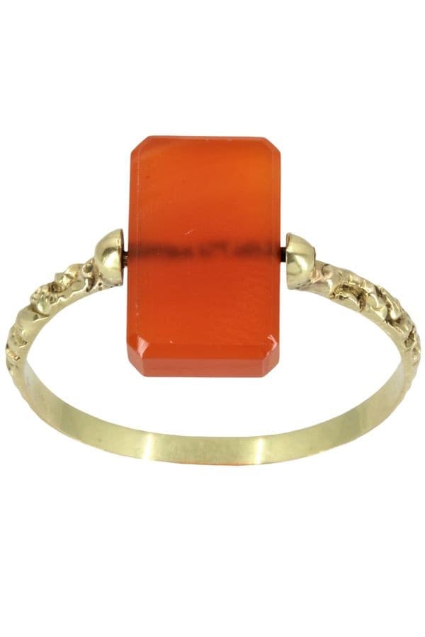 BAGUE ANCIENNE PIERRE DURE — vue 1