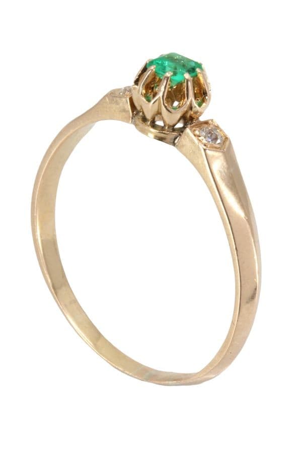 BAGUE NAPOLÉLON III ÉMERAUDE ET DIAMANTS — vue 6