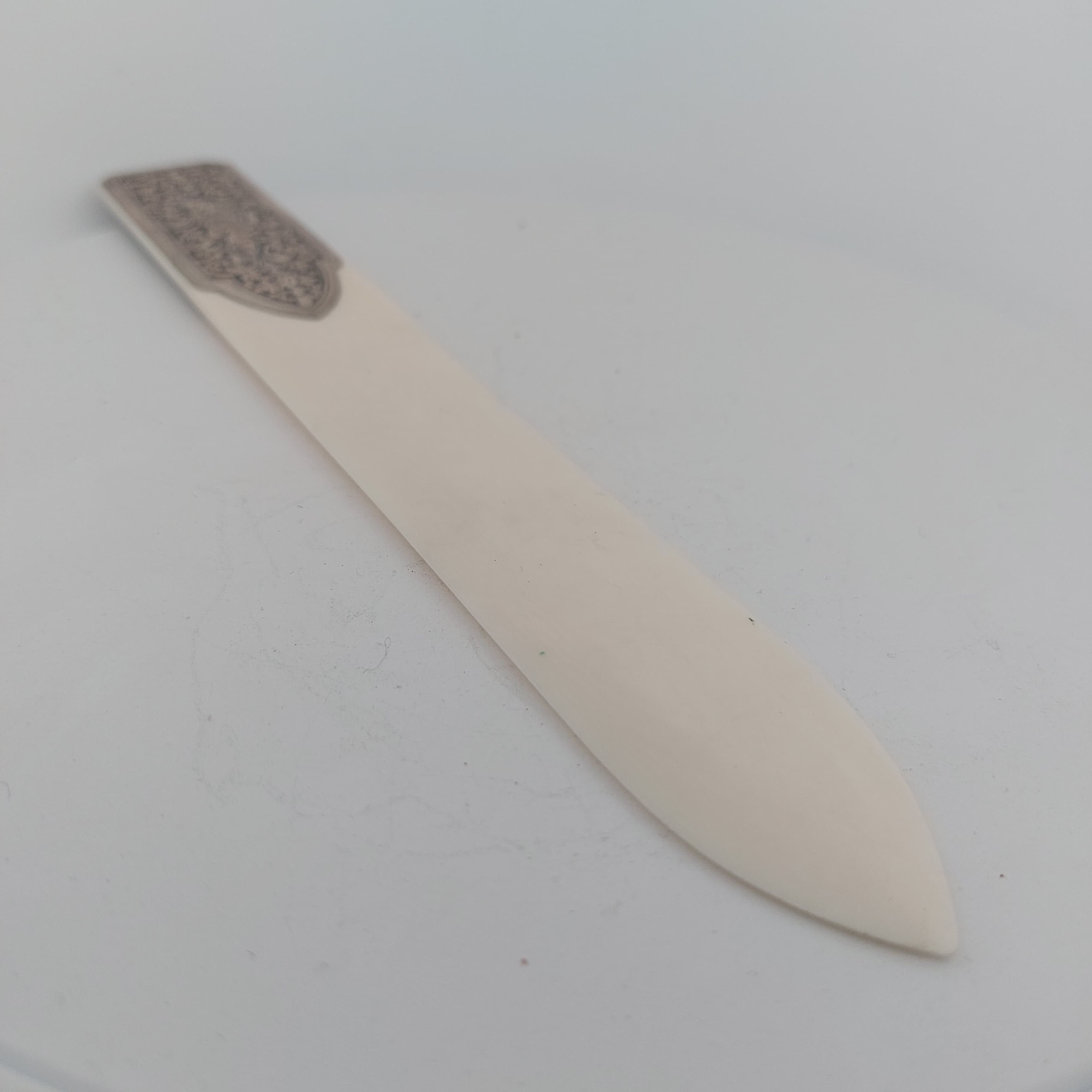 COUPE PAPIER ARGENT ET IVOIRE — vue 3