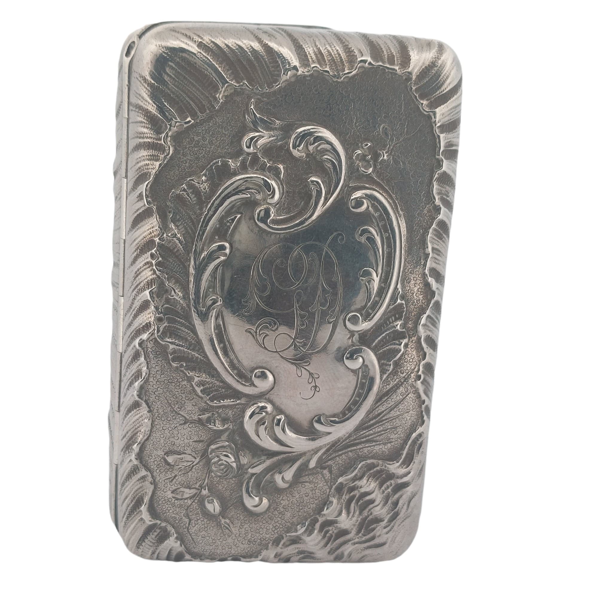 BOITE EN ARGENT ANCIENNE