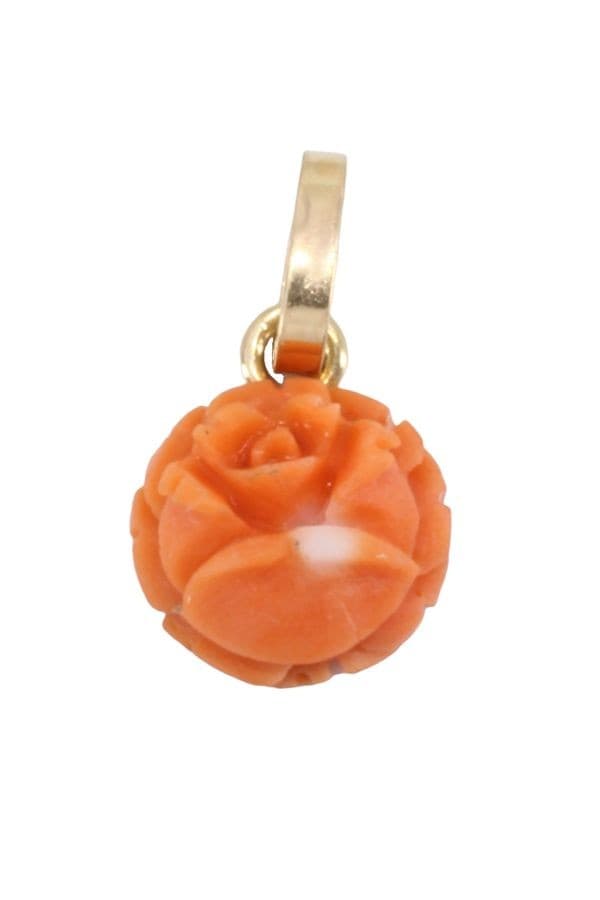 PENDENTIF ANCIEN CORAIL — vue 1