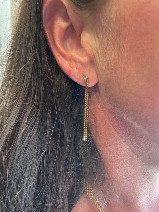 BOUCLES D'OREILLES PENDANTES DIAMANTS — vue 2