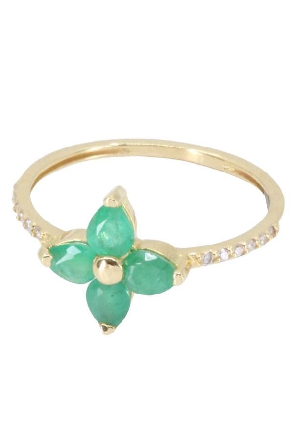 BAGUE FLEUR ÉMERAUDES ET DIAMANTS — vue 3