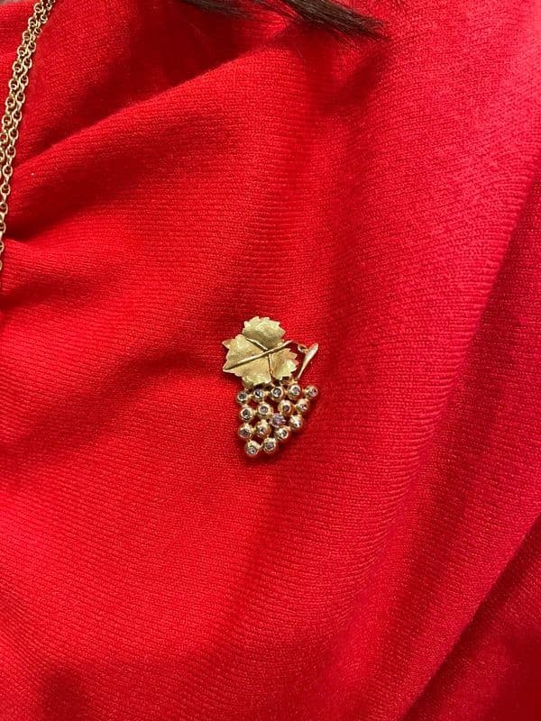 BROCHE GRAPPE DE RAISIN DIAMANT — vue 2