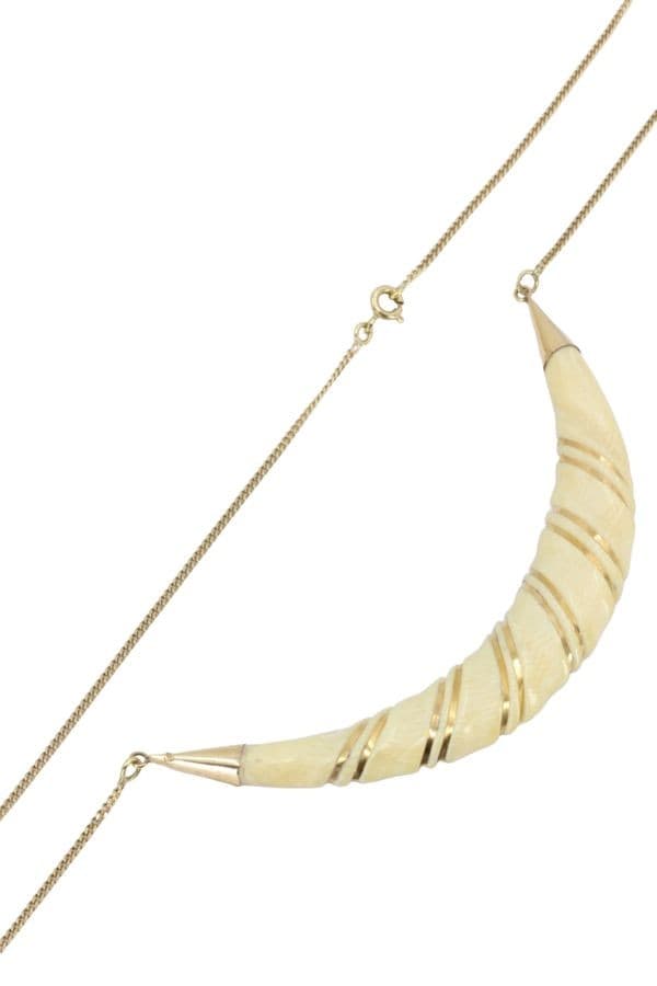 COLLIER ANCIEN IVOIRE — vue 3