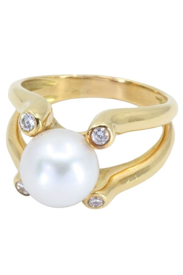 BAGUE MODERNE PERLE ET DIAMANTS — vue 3