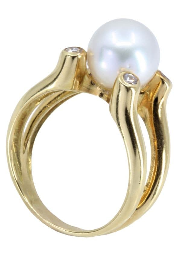 BAGUE MODERNE PERLE ET DIAMANTS — vue 4