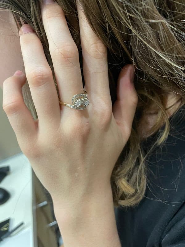 BAGUE ANCIENNE TOI ET MOI DIAMANTS — vue 2