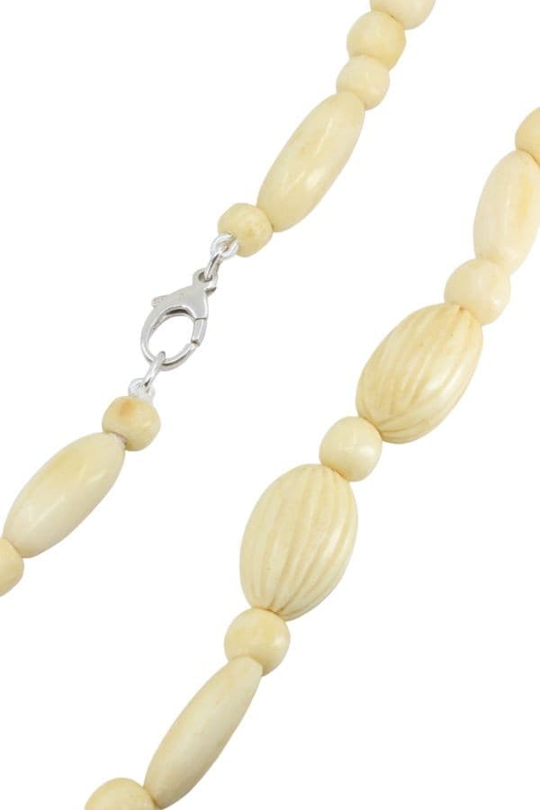 COLLIER ANCIEN EN IVOIRE — vue 3
