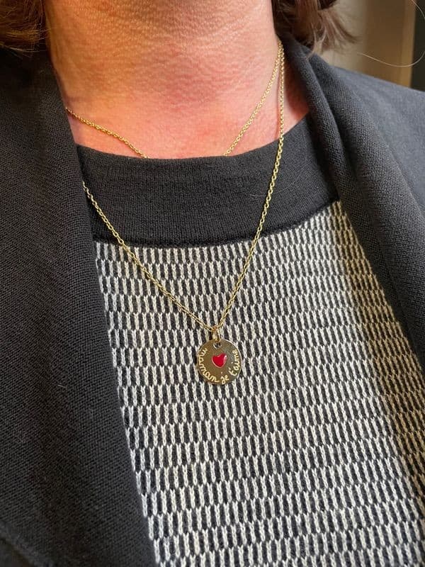 PENDENTIF "MAMAN JE T'AIME" — vue 2