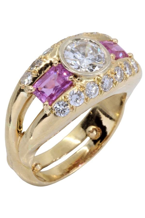 BAGUE MODERNE DIAMANTS ET SAPHIRS ROSES — vue 3