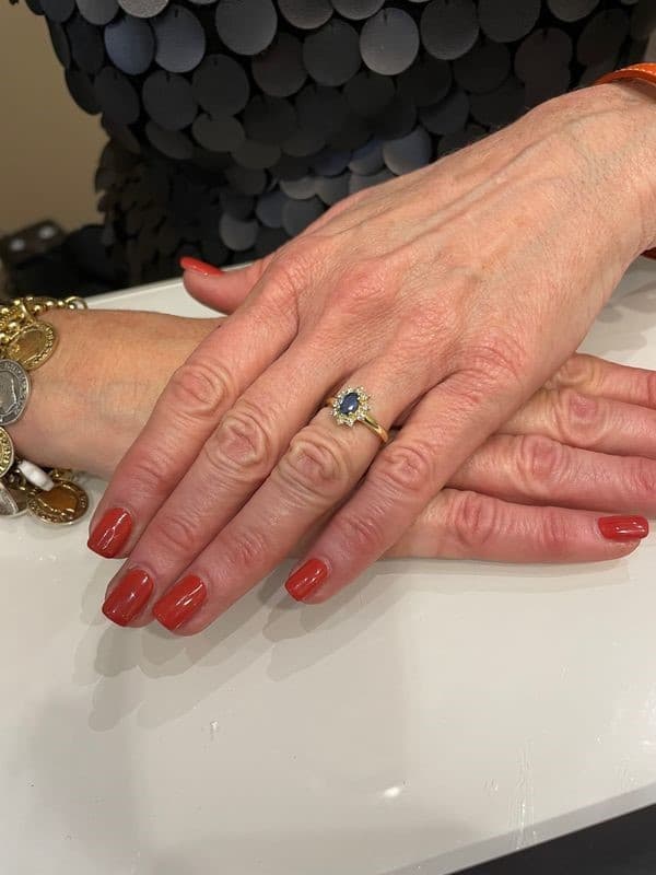 BAGUE MARGUERITE TOPAZE ET DIAMANTS — vue 2