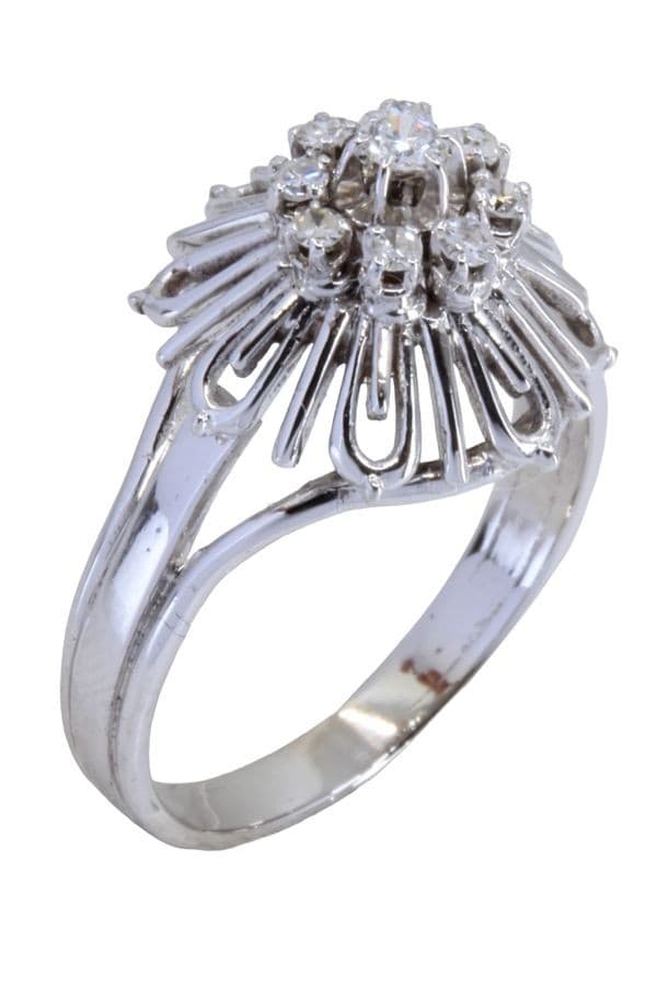 BAGUE FLEUR DIAMANTS ANNÉES 50' — vue 4