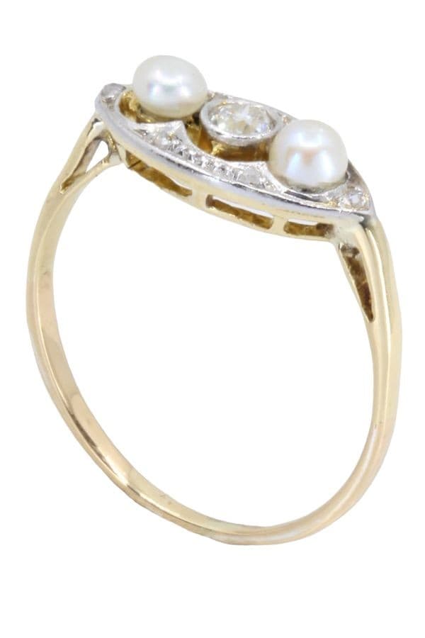 BAGUE ART-NOUVEAU PERLES ET DIAMANT — vue 6