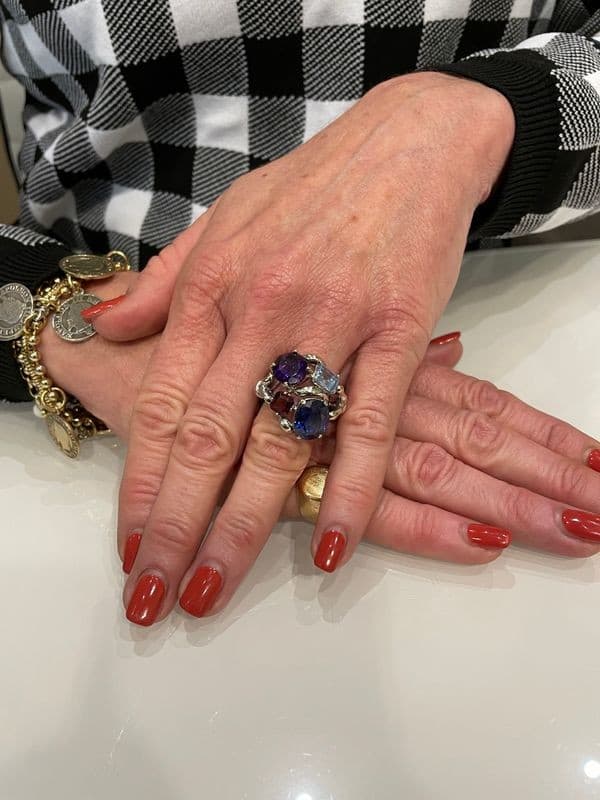 BAGUE MODERNE PIERRES FINES — vue 2