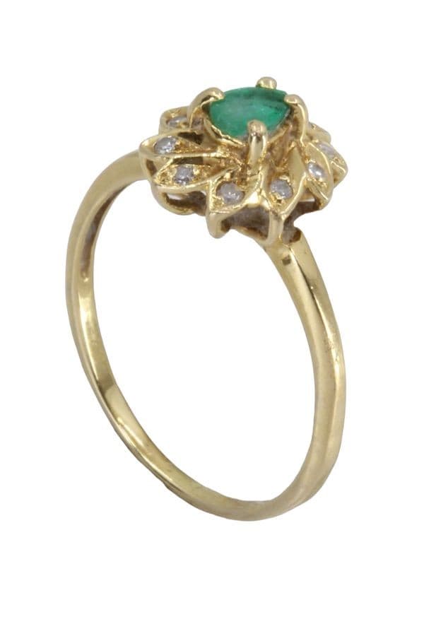BAGUE MARGUERITE ÉMERAUDE ET DIAMANTS — vue 4