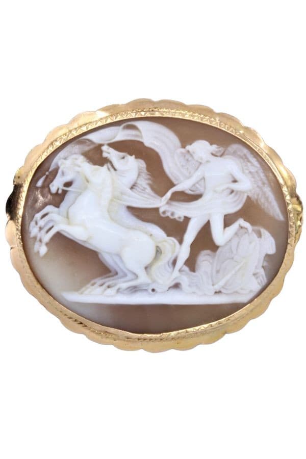 BROCHE CAMÉE NYMPHE AVEC CHEVAUX — vue 1