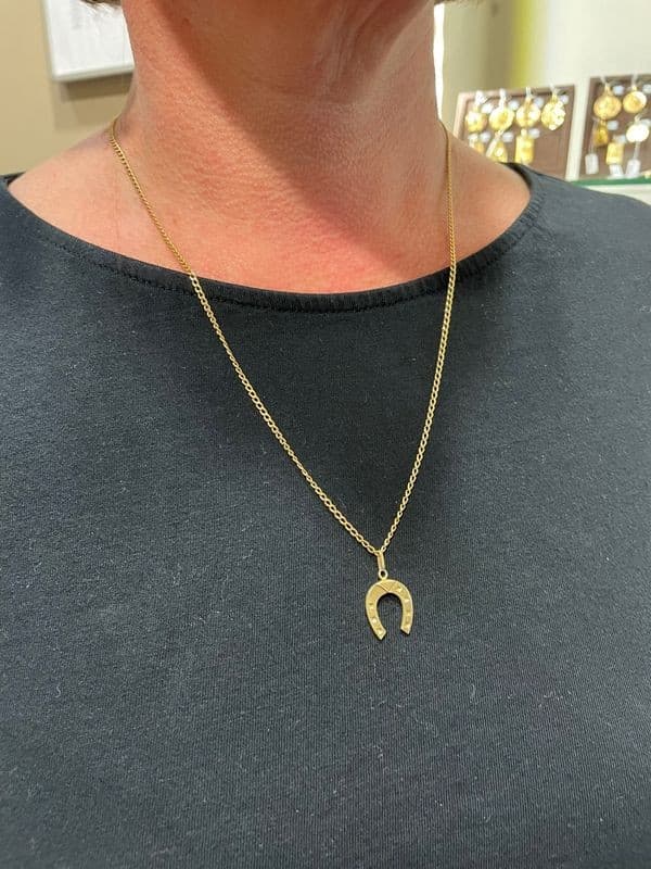 PENDENTIF FER À CHEVAL — vue 2
