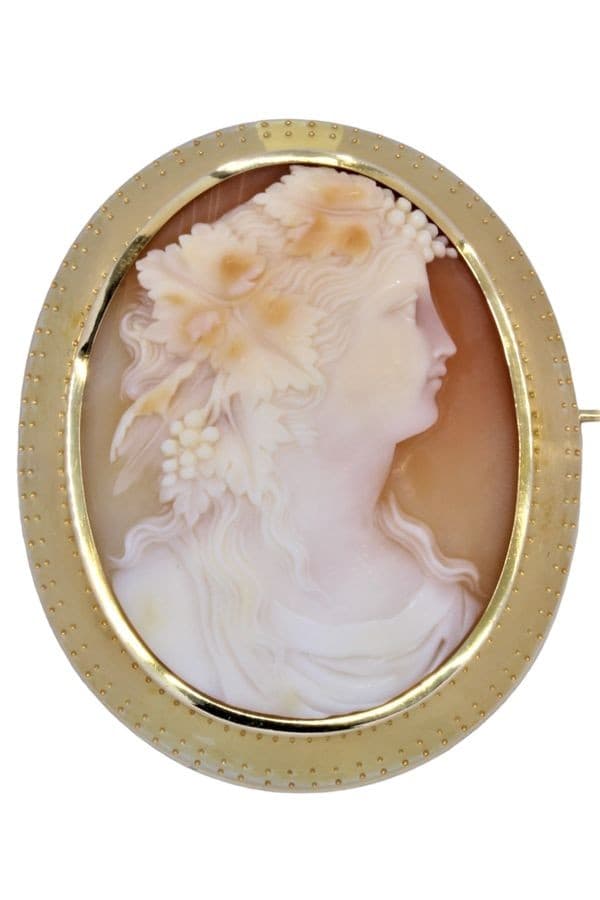 BROCHE CAMÉE ANCIENNE — vue 1