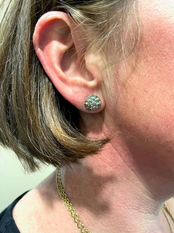 BOUCLES D'OREILLES DEMI-BOULE TOPAZES — vue 2