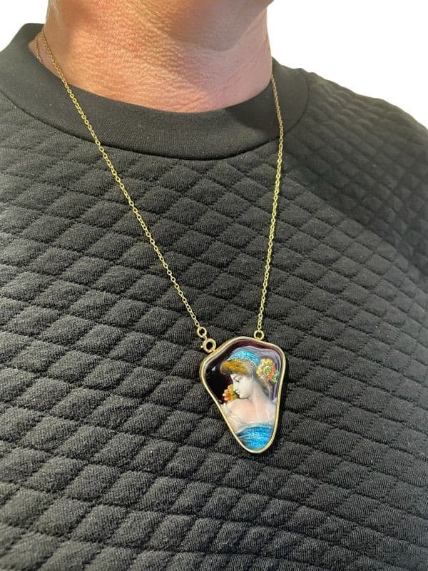 COLLIER ANCIEN ÉMAIL DE LIMOGES — vue 2